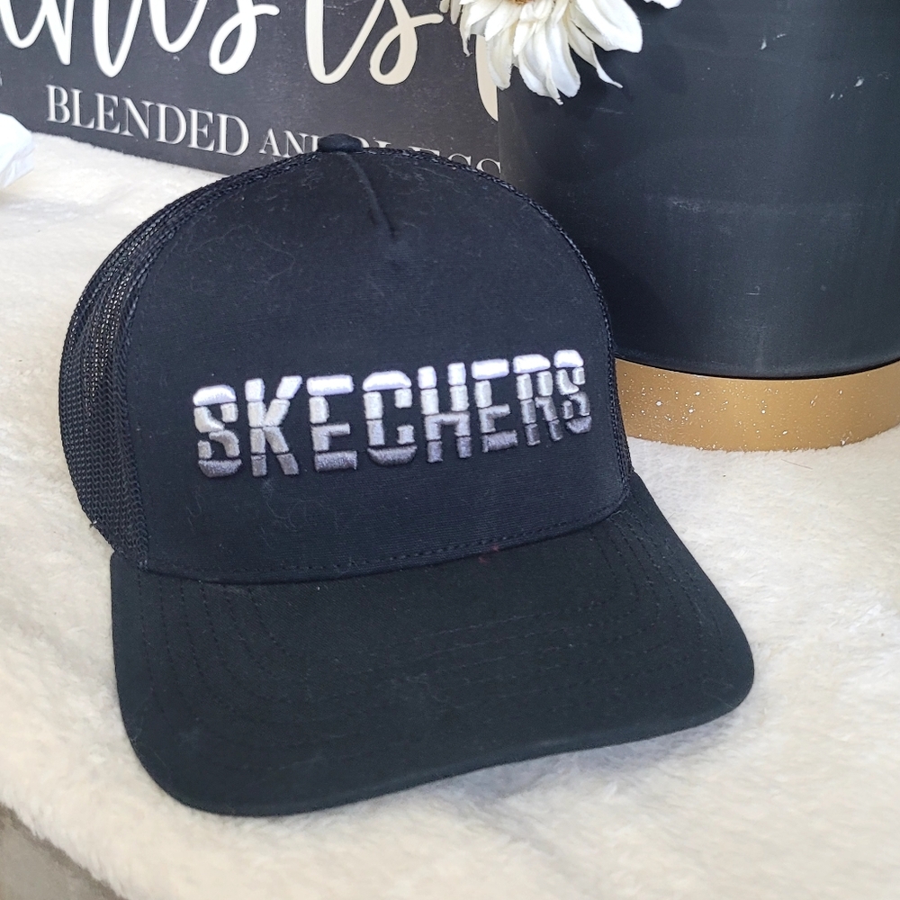 SKECHERS Mens Black Logo Snapback Ballcap One Sz